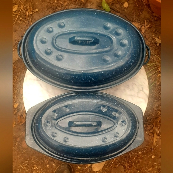 Enamel Roaster Pans - Picture 5 of 6